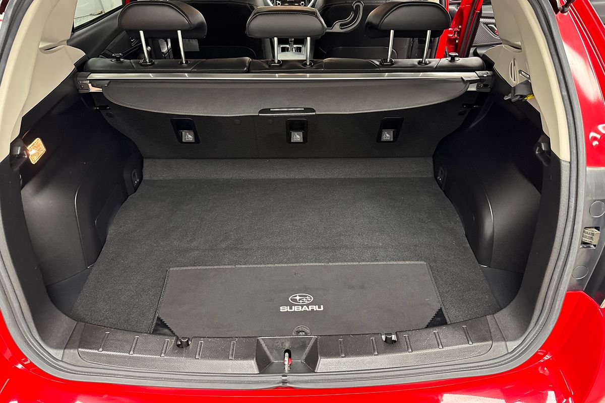 2017 Subaru Impreza 2.0i-S G5