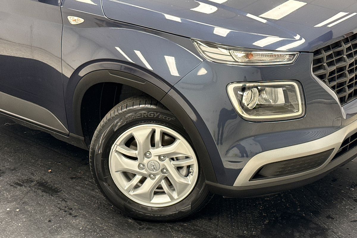 2023 Hyundai Venue QX.V5