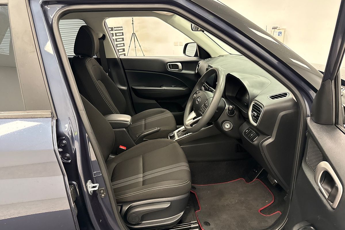 2023 Hyundai Venue QX.V5