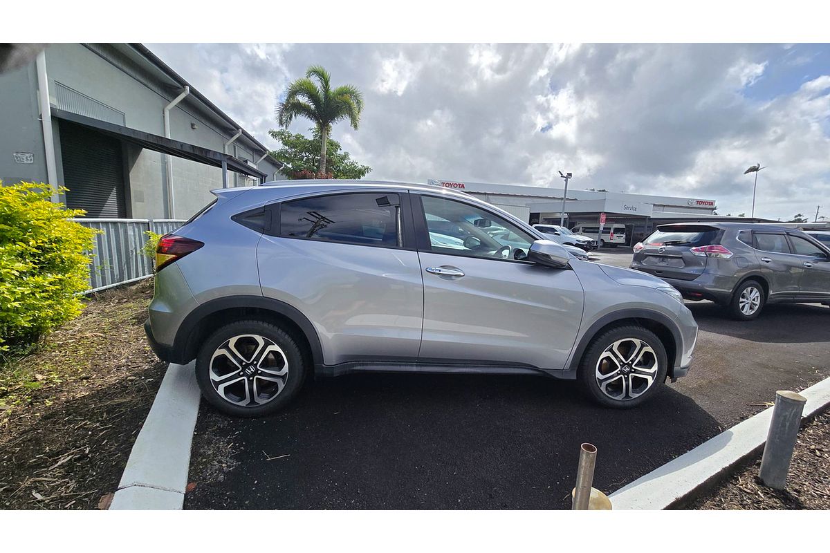 2017 Honda HR-V VTi-L