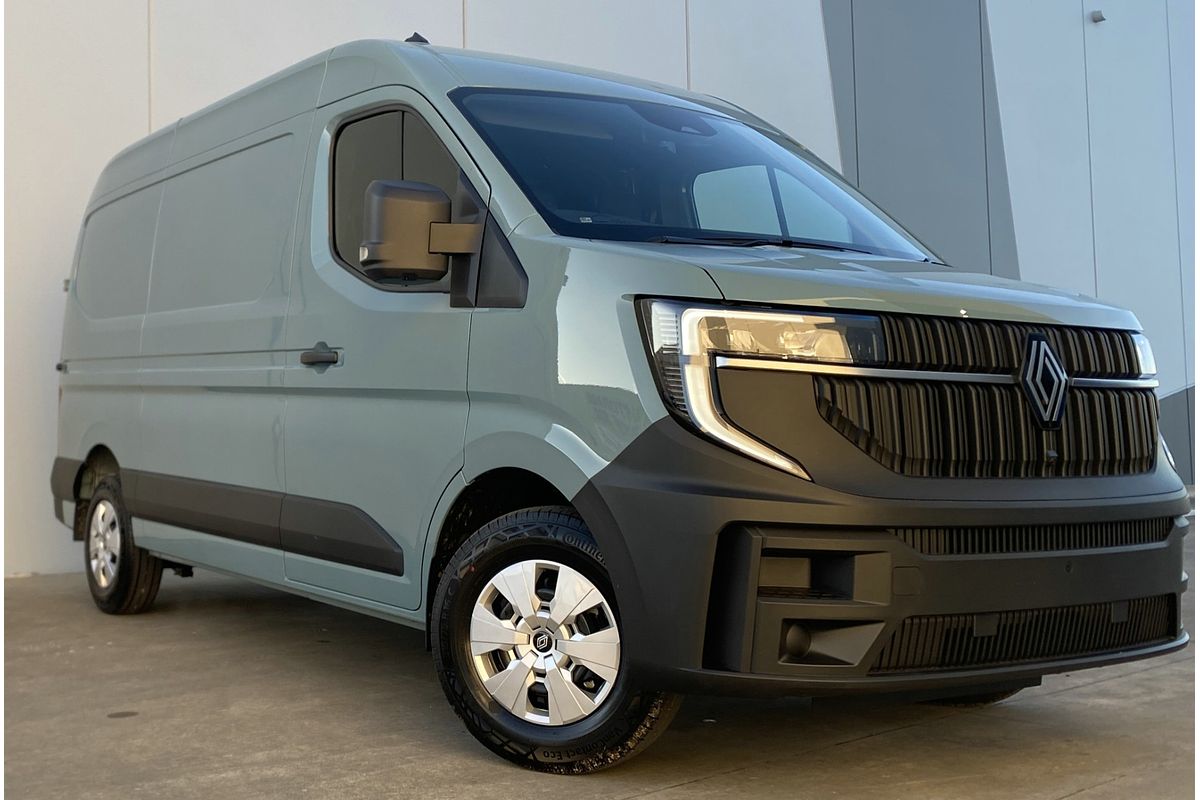 2026 Renault Master XDD MWB Mid Roof