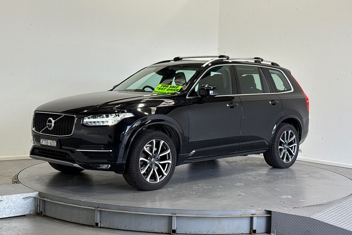 2019 Volvo XC90 D5 Momentum