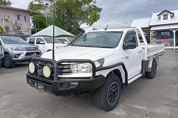 2017 Toyota Hilux SR GUN126R 4X4