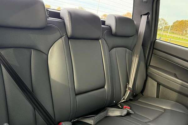2026 KGM Musso Ultimate Q261 4X4 LWB thumb-17