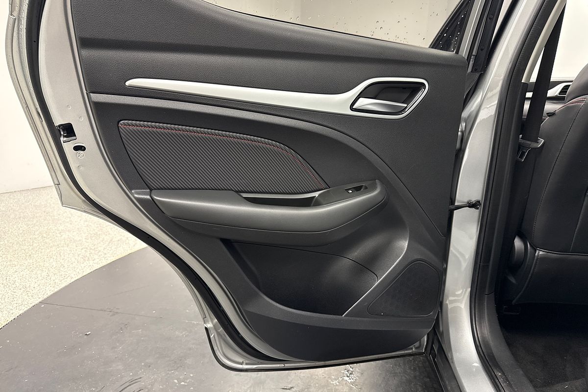 2022 MG ZST Excite