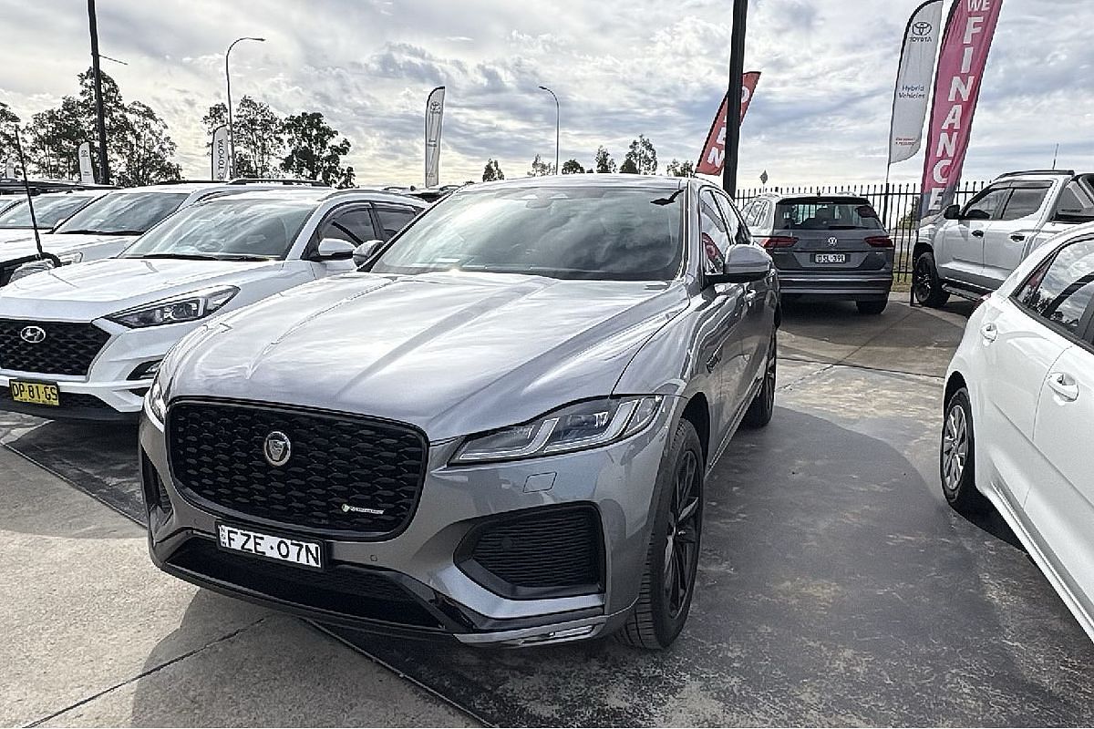 2023 Jaguar F-PACE P250 R-Dynamic SE X761