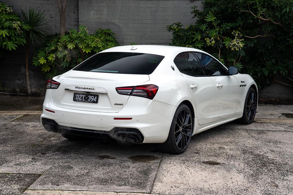 2022 Maserati Ghibli Modena M157