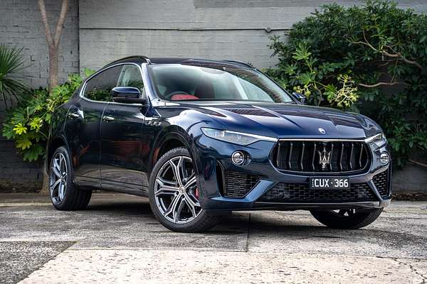 2022 Maserati Levante Modena S M161