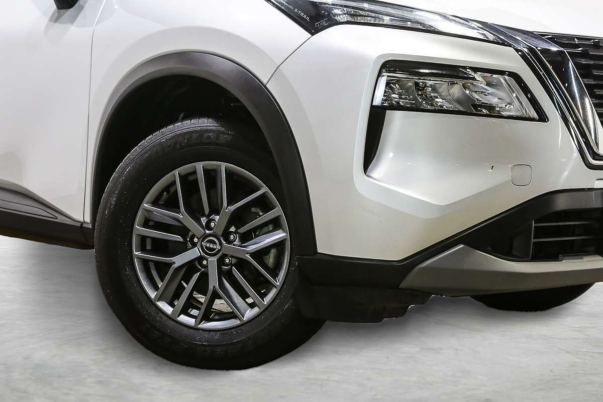 2024 Nissan X-TRAIL ST T33