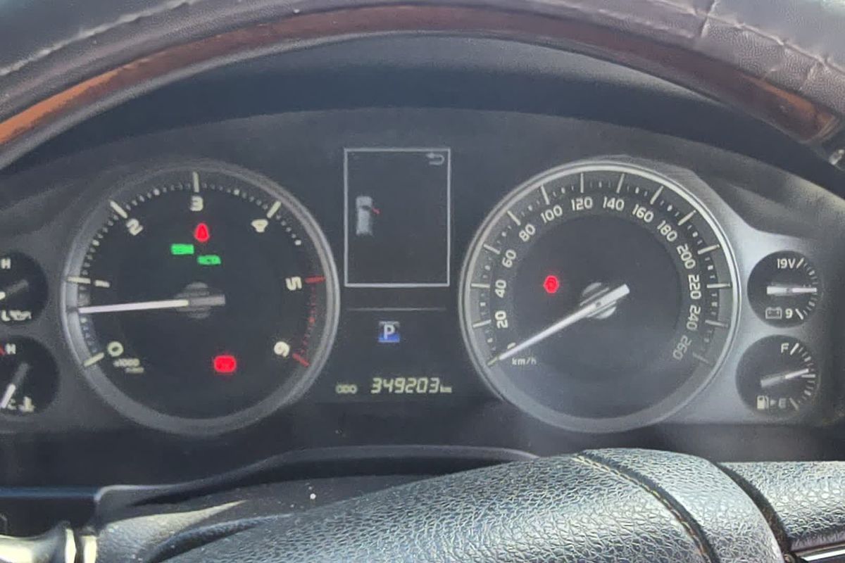 2016 Toyota Landcruiser Sahara VDJ200R