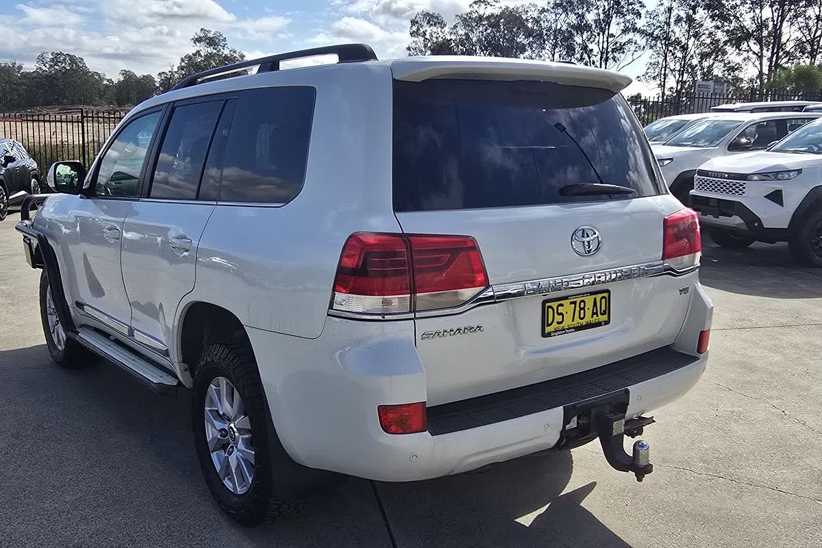 2016 Toyota Landcruiser Sahara VDJ200R