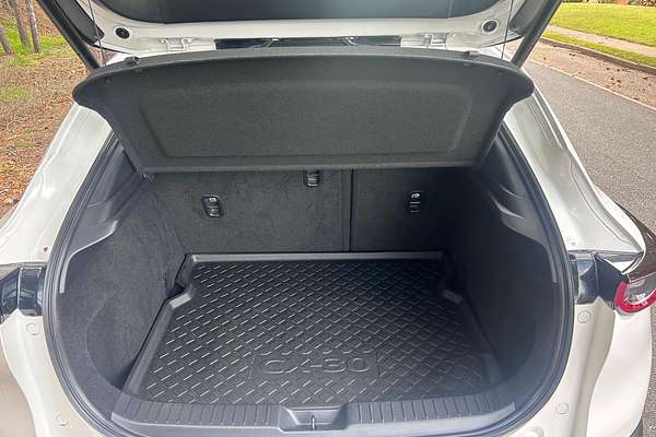 2022 Mazda CX-30 G25 Astina DM Series thumb-9