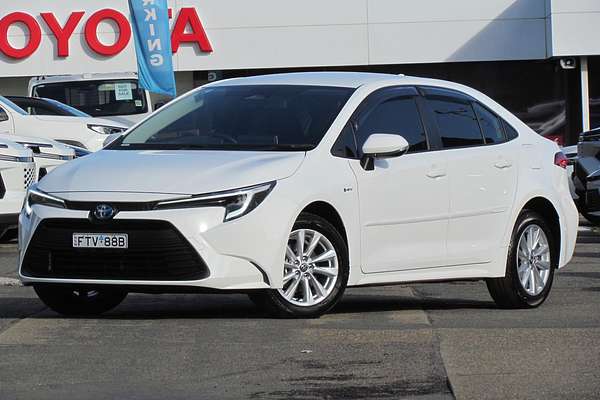 2025 Toyota Corolla Ascent Sport Hybrid ZWE219R
