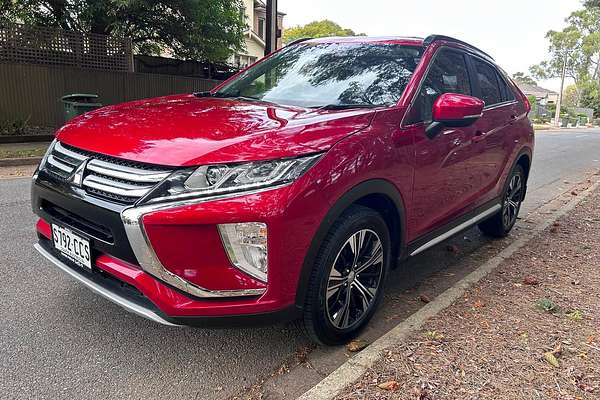 2019 Mitsubishi Eclipse Cross LS YA thumb-2