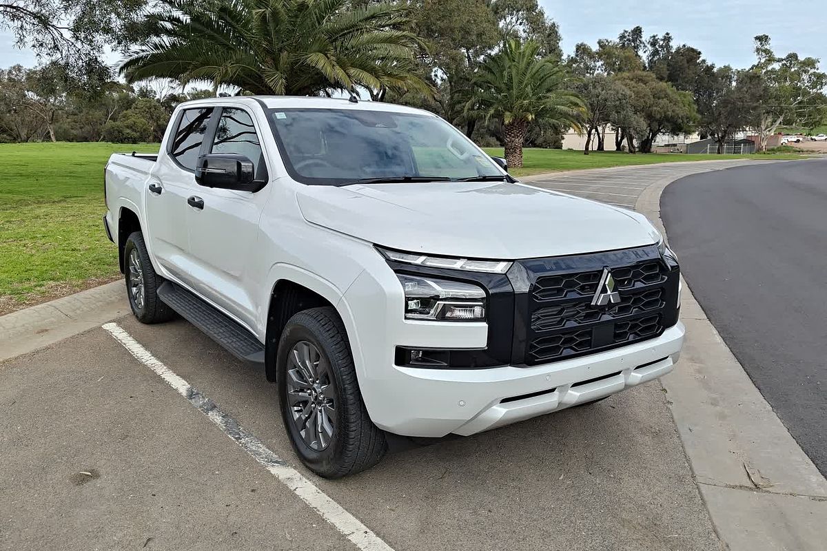 2026 Mitsubishi Triton GLS MV 4X4