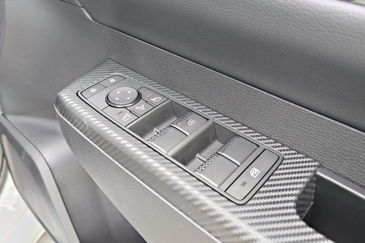 2026 Mitsubishi Triton GLS MV 4X4 image 13
