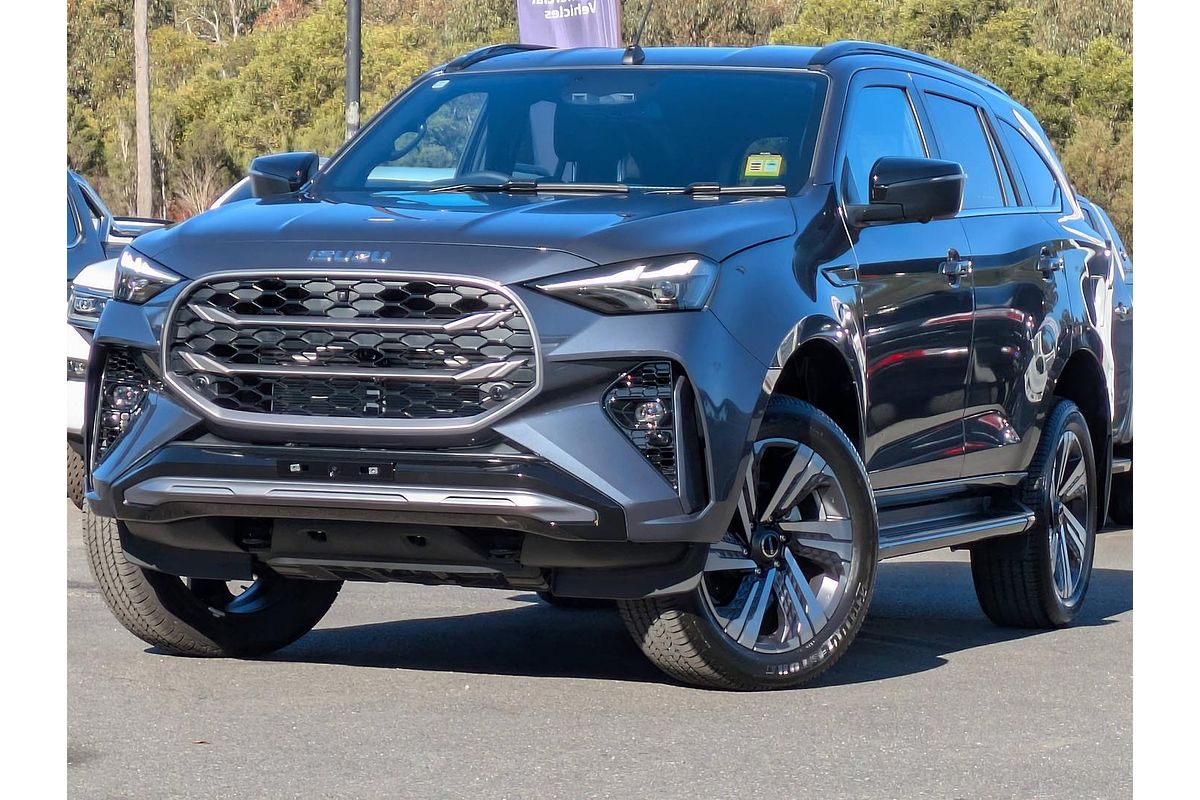 2026 Isuzu MU-X LS-T