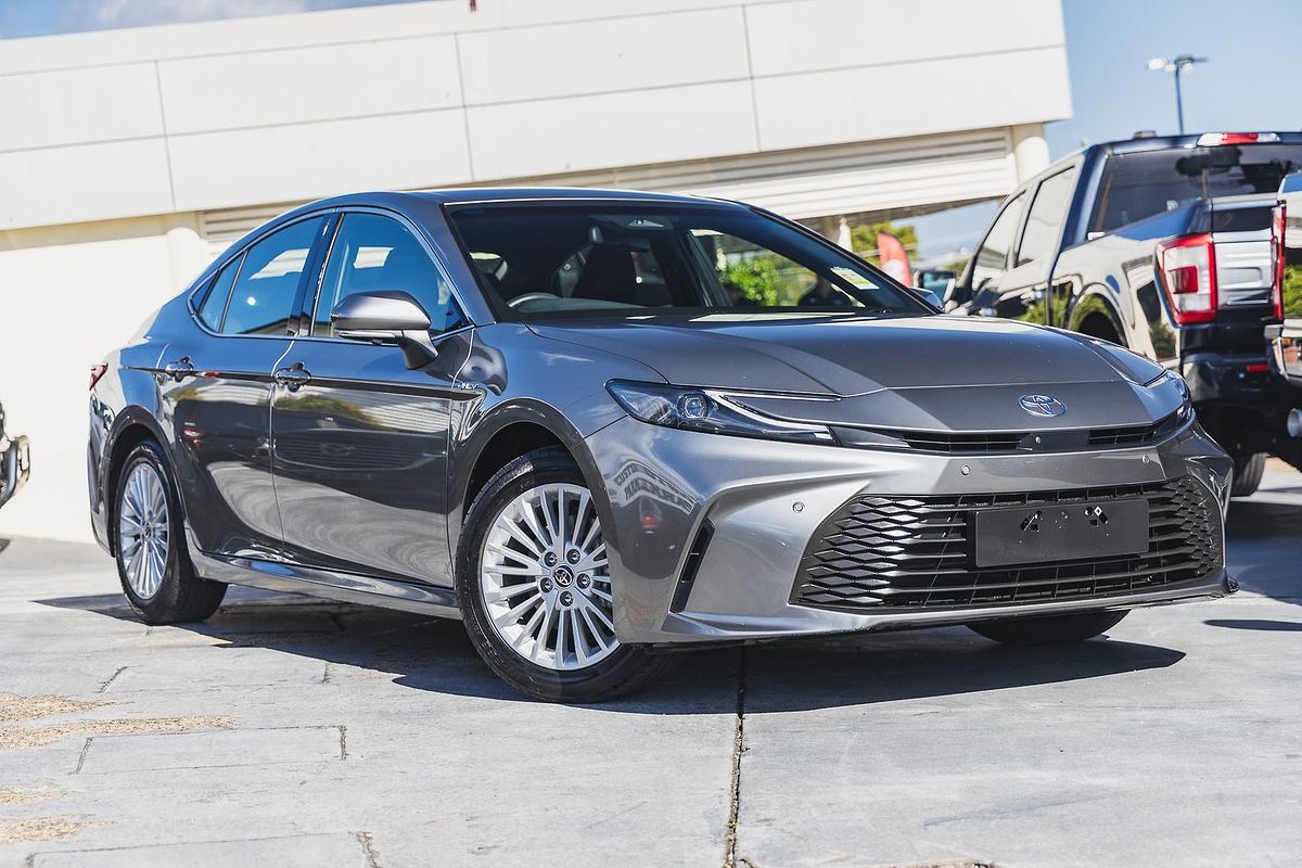 2025 Toyota Camry Ascent AXVH80R