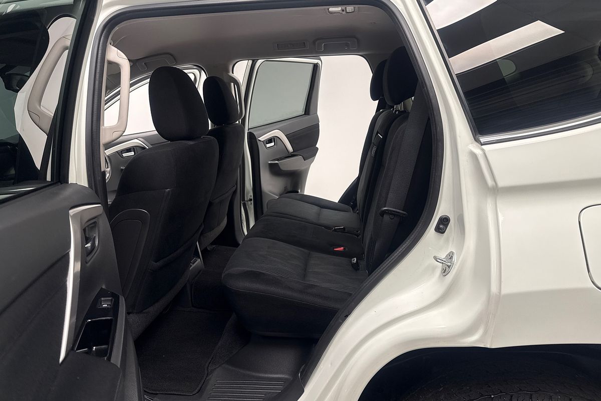 2021 Mitsubishi Pajero Sport GLS QF