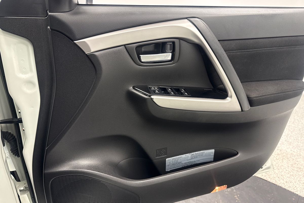 2021 Mitsubishi Pajero Sport GLS QF