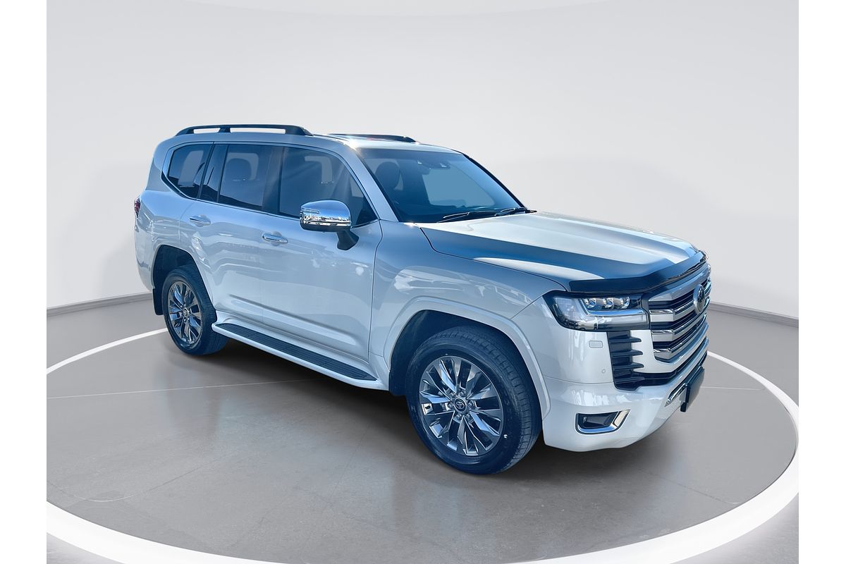 2024 Toyota Landcruiser Sahara ZX FJA300R