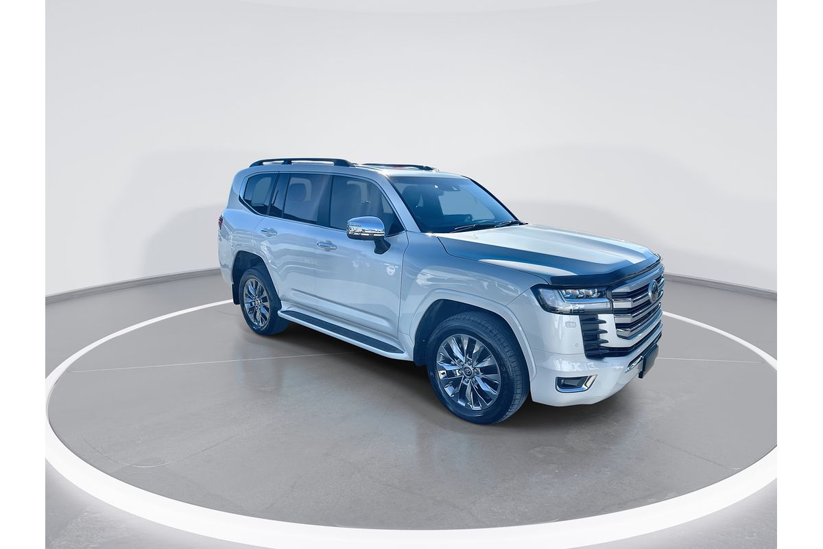 2024 Toyota Landcruiser Sahara ZX FJA300R