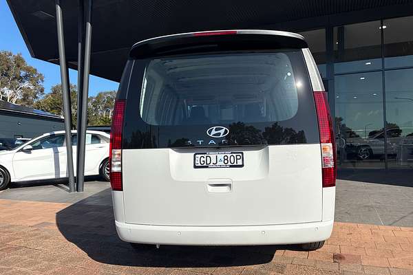 2026 Hyundai STARIA LOAD US4.V4