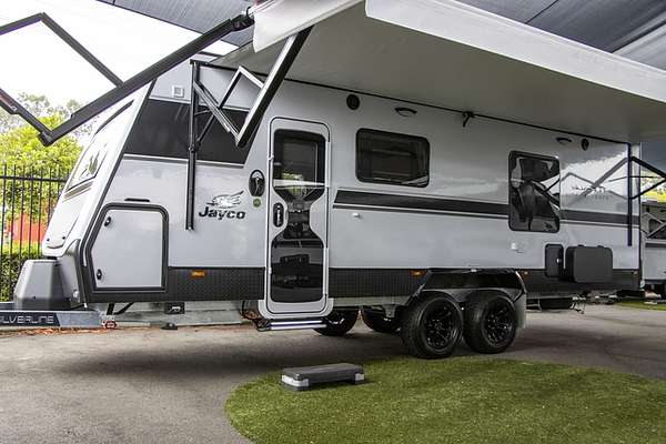 2026 Jayco SILVERLINE CARAVAN 24.75-4.OB.SL-MY26