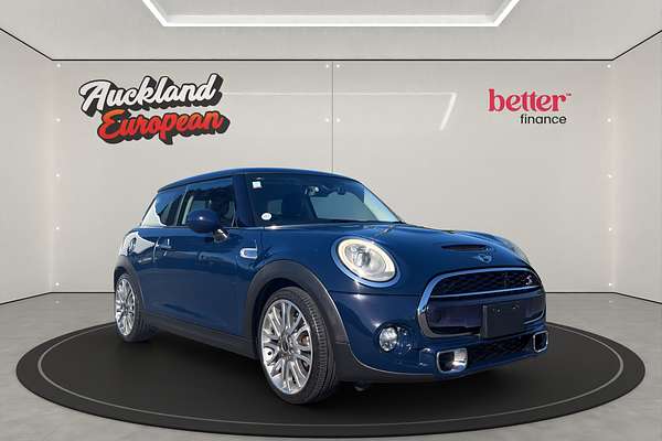 2015 MINI Cooper Jermyn