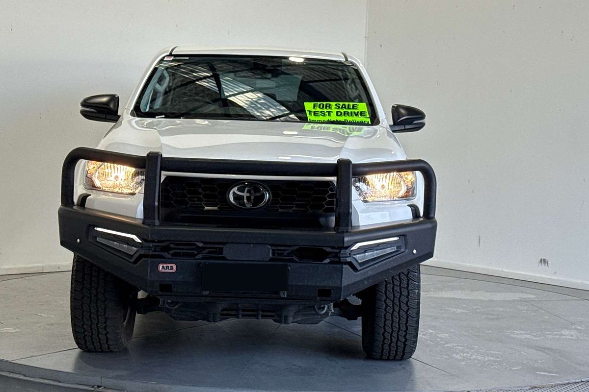 2024 Toyota Hilux SR 48V GUN126R 4X4