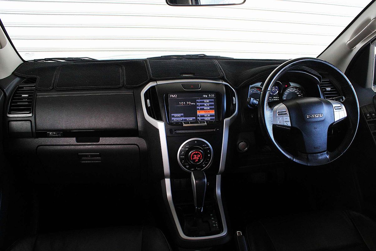 2018 Isuzu MU-X LS-T