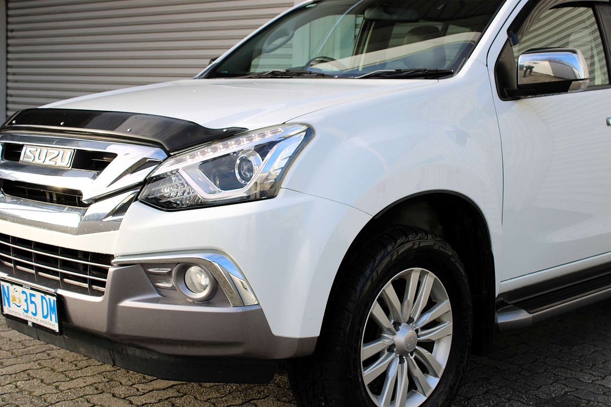 2018 Isuzu MU-X LS-T