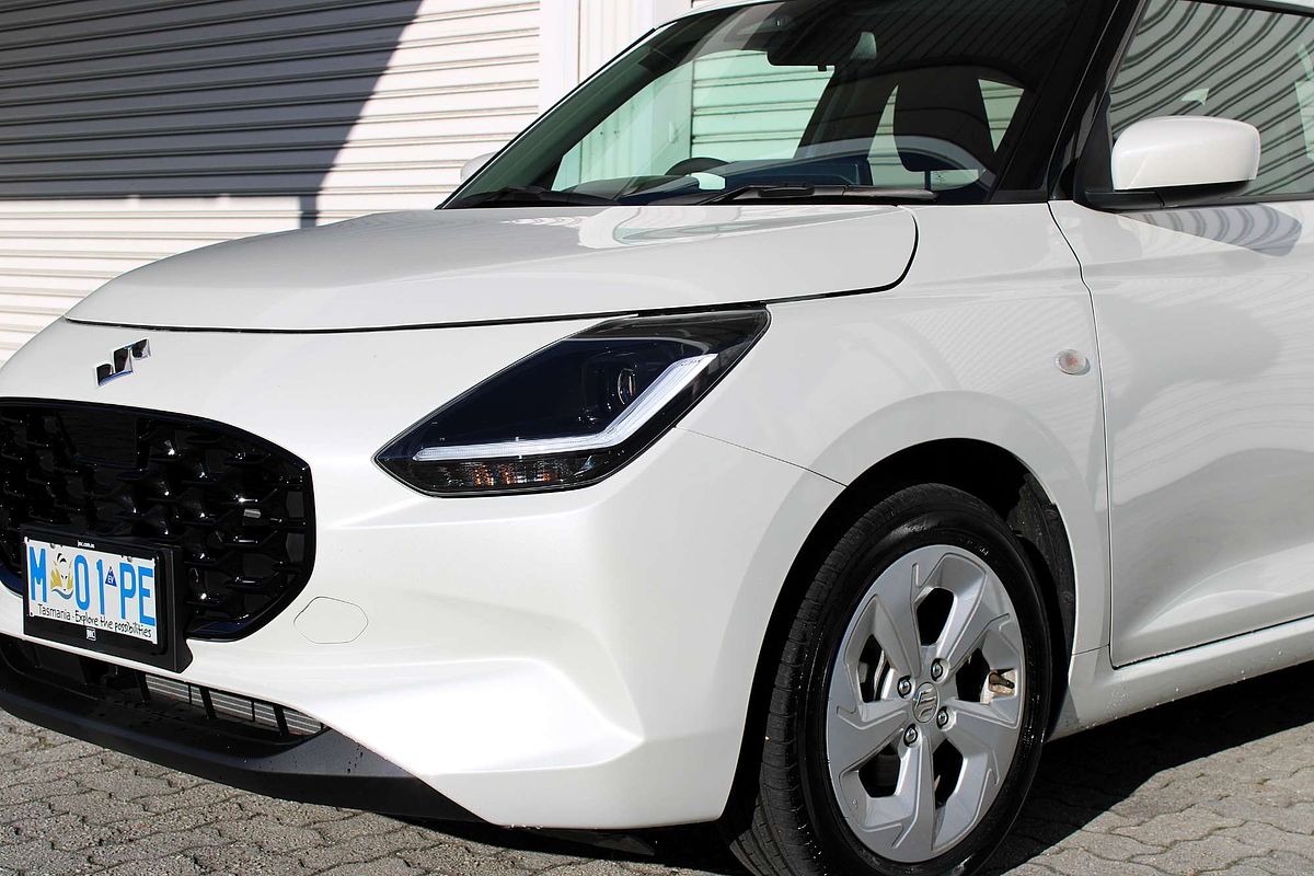 2024 Suzuki Swift Hybrid Plus UZ