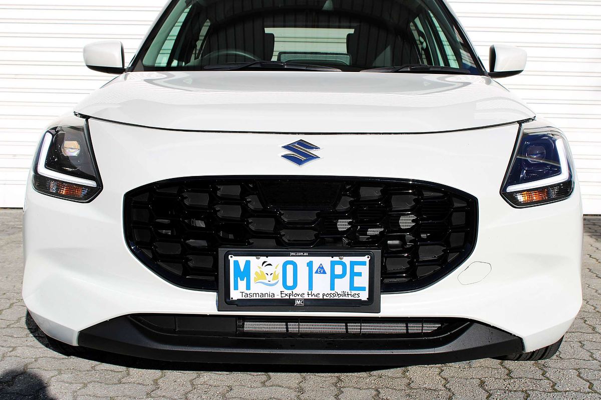 2024 Suzuki Swift Hybrid Plus UZ