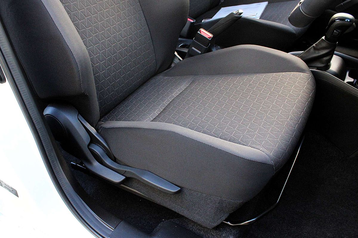 2024 Suzuki Swift Hybrid Plus UZ