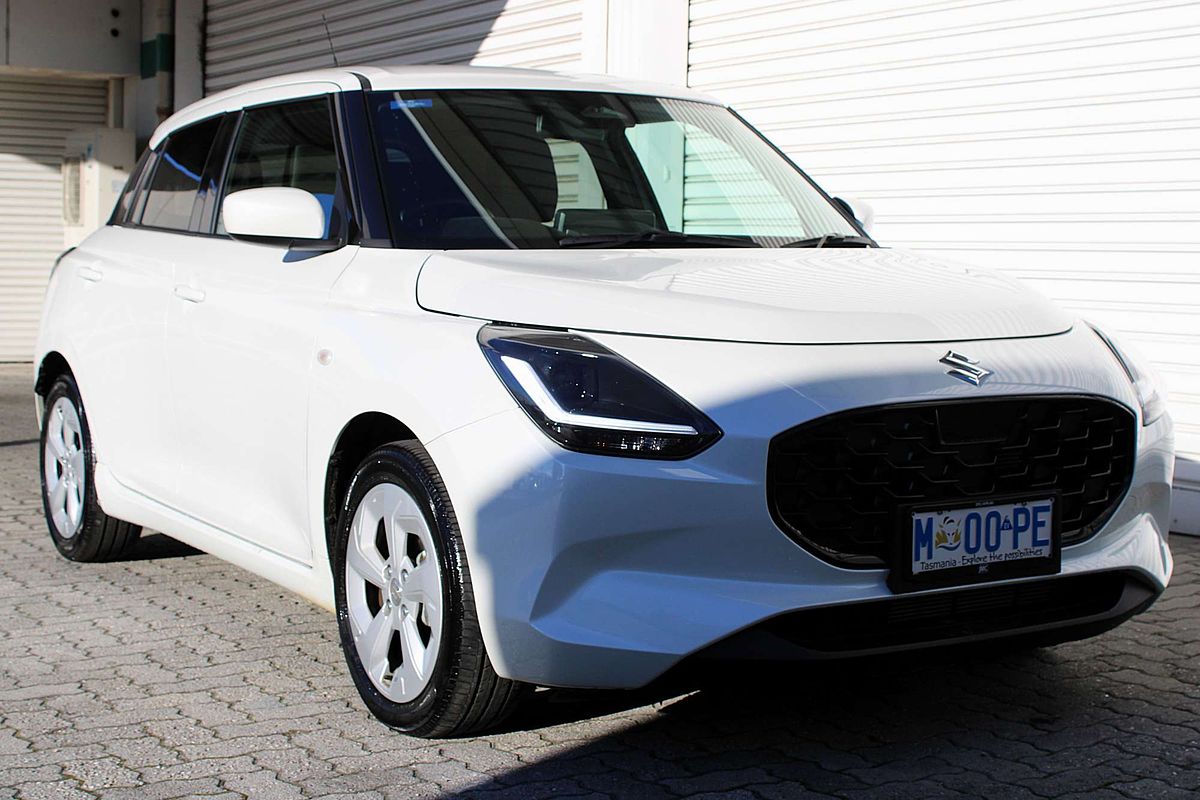 2024 Suzuki Swift Hybrid Plus UZ
