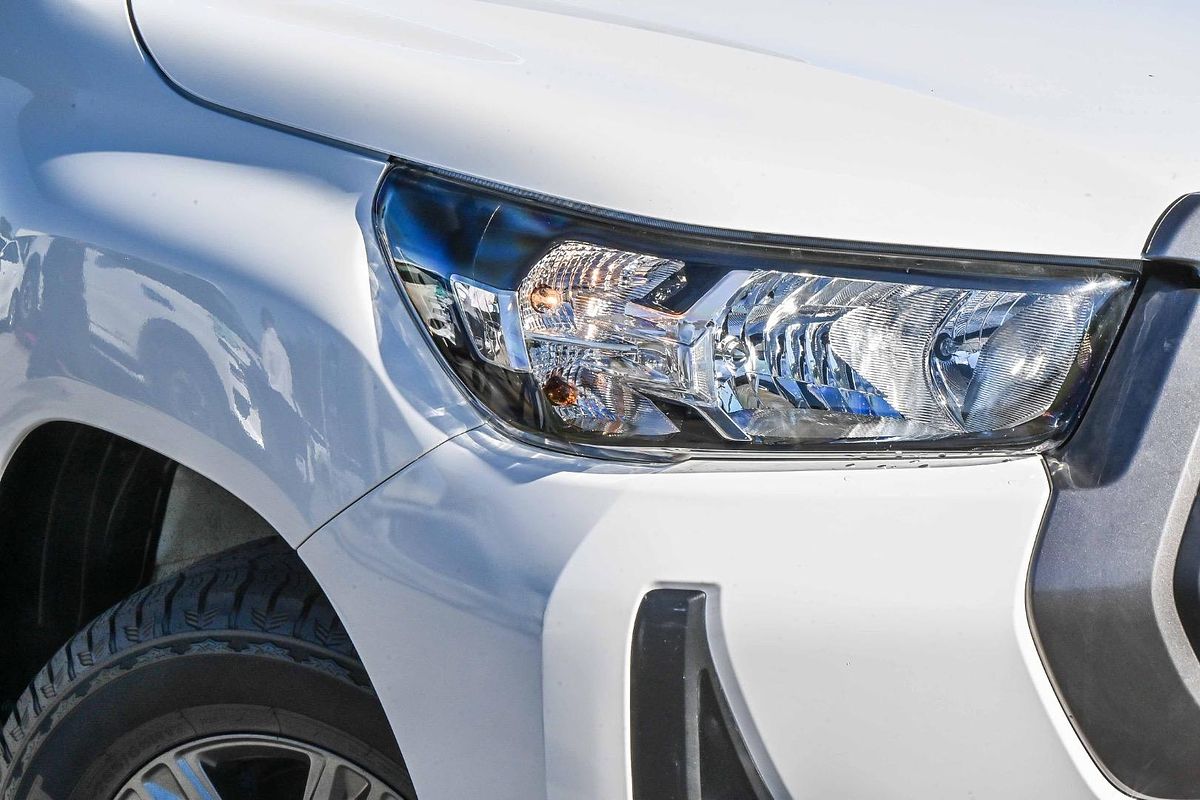 2023 Toyota Hilux SR GUN126R 4X4
