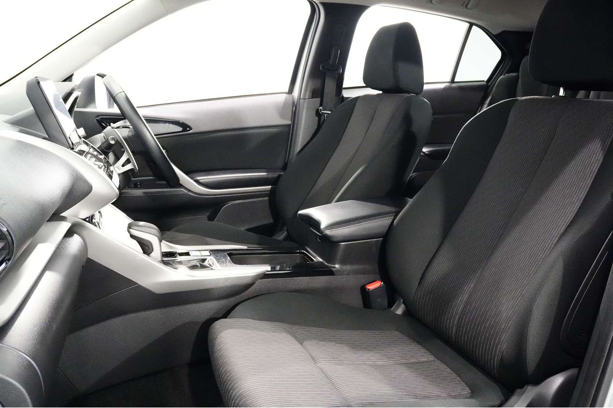 2023 Mitsubishi Eclipse Cross LS YB