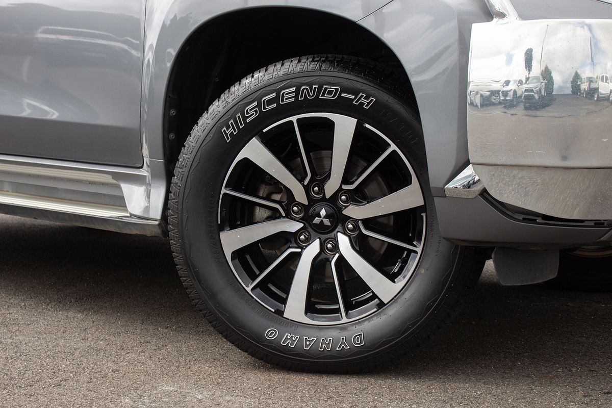 2015 Mitsubishi Pajero Sport GLS QE