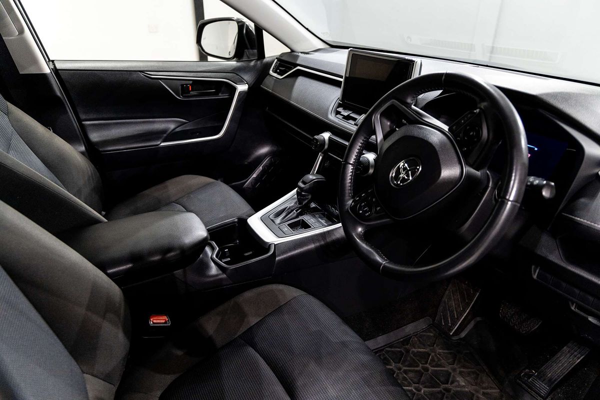 2024 Toyota RAV4 GX AXAH52R