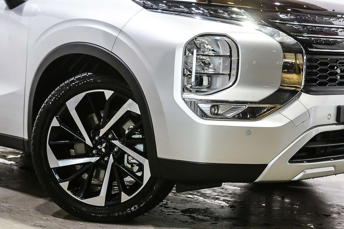 2023 Mitsubishi Outlander Aspire ZM