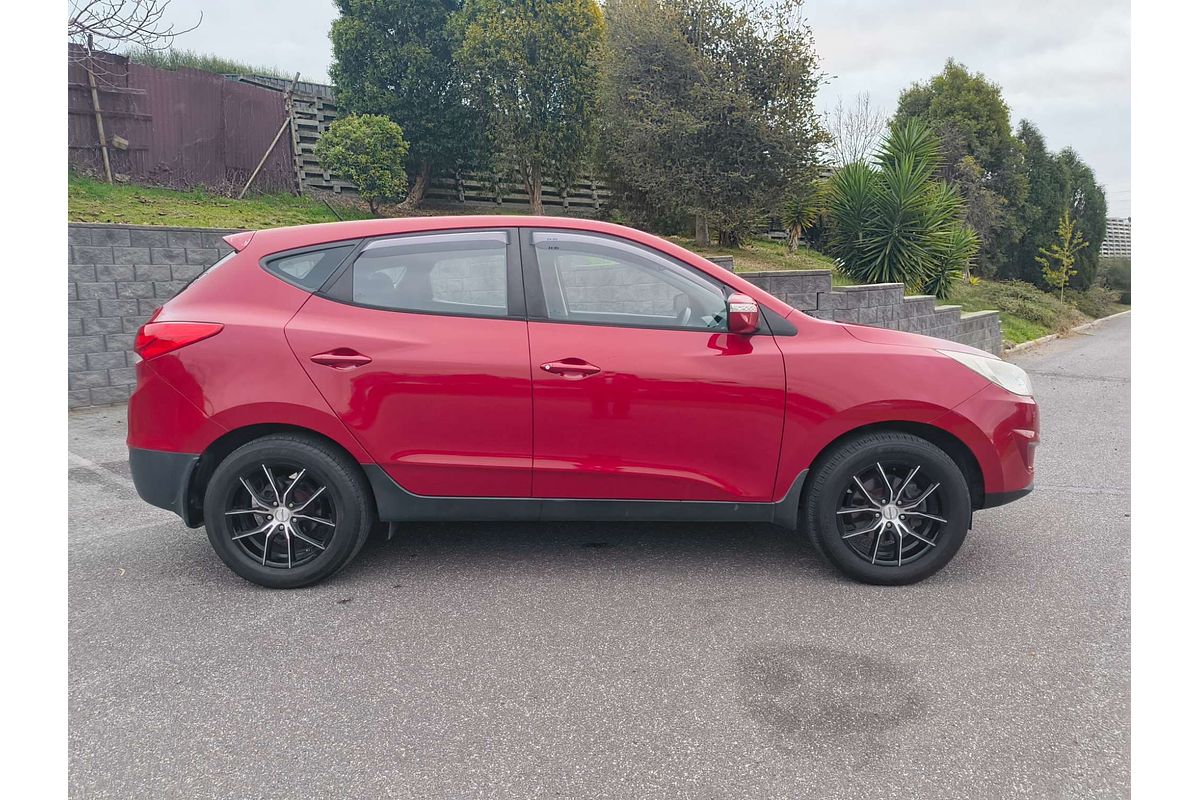 2012 Hyundai ix35 Active LM2