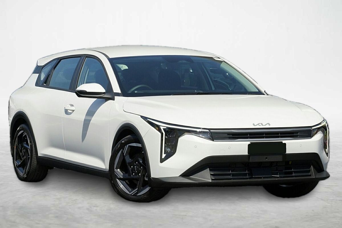 2026 Kia K4 Sport+ CL4m