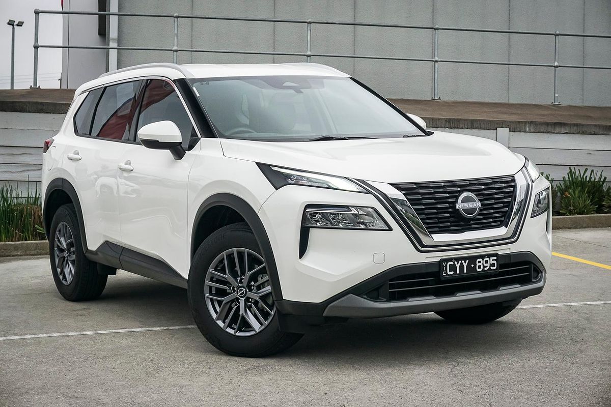 2023 Nissan X-TRAIL ST T33