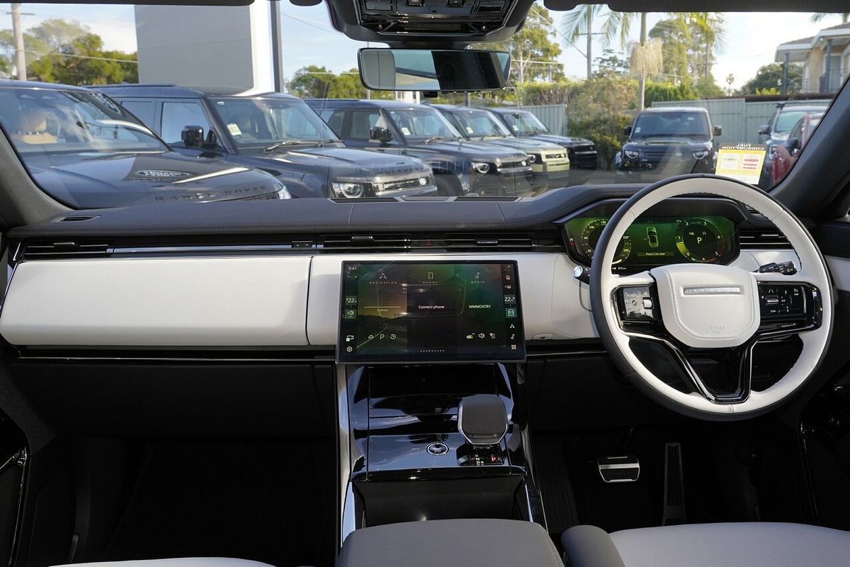 2026 Land Rover Range Rover Sport D250 Dynamic SE L461