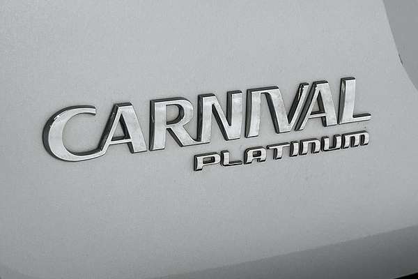 2019 Kia Carnival Platinum YP thumb-21