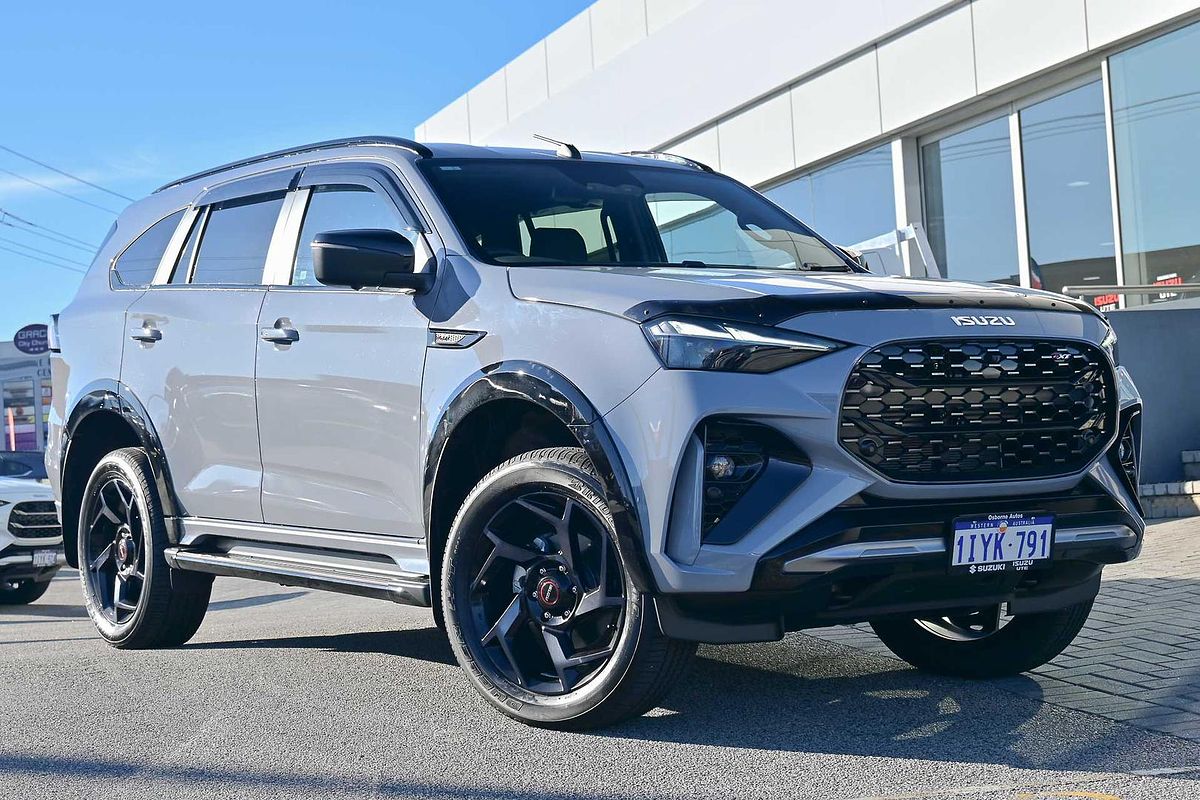 2026 Isuzu MU-X X-TERRAIN