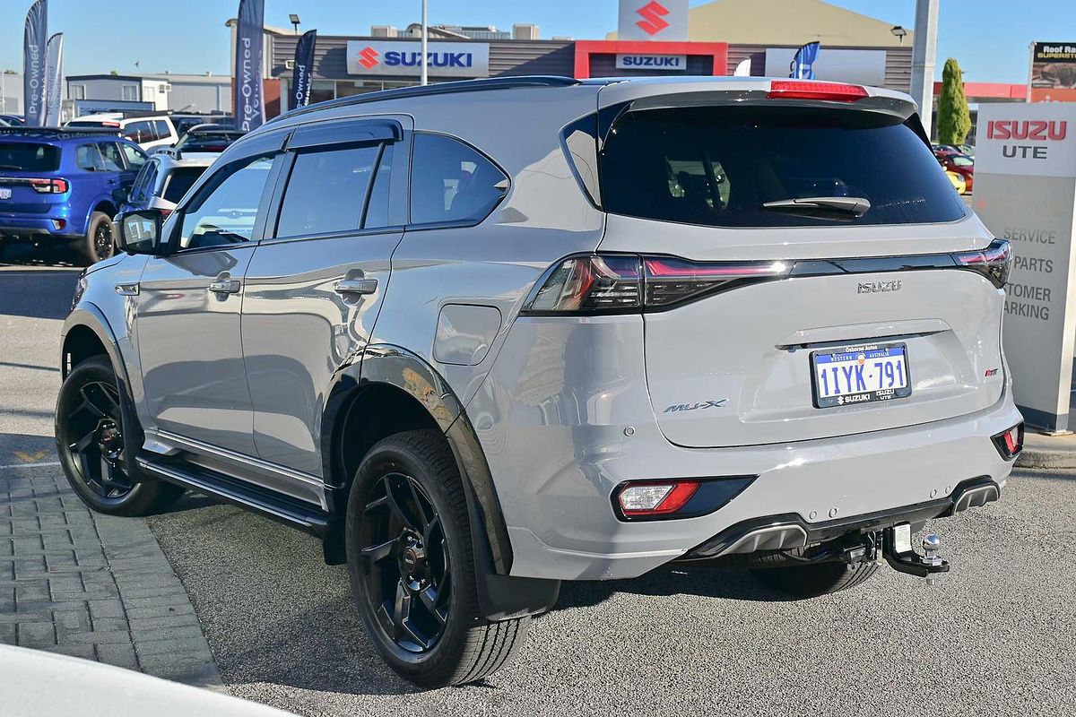 2026 Isuzu MU-X X-TERRAIN