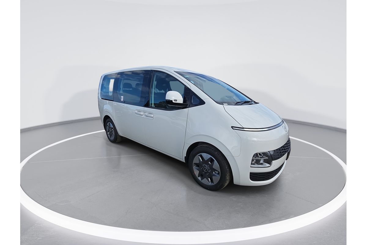 2026 Hyundai STARIA US4.V4