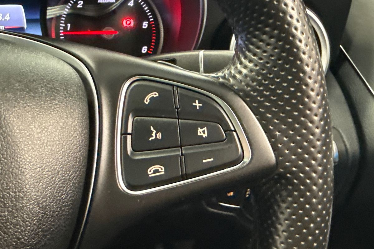 2015 Mercedes-Benz C-Class C250 W205